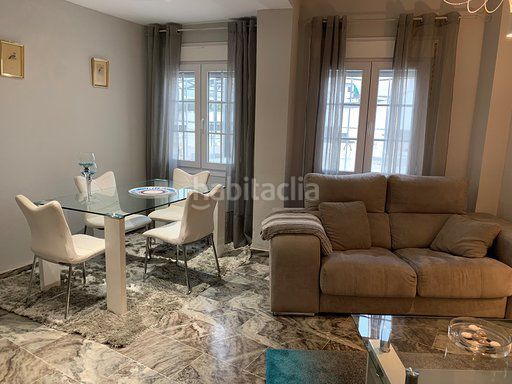Foto 31736691-30d5-4bfa-94d1-11506cfb4702. Rent flat with parking in Centro Huelva