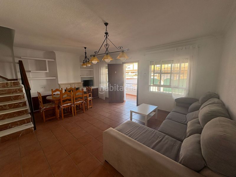 Foto 9aaf1f0d-ac77-4001-b9be-3f5c9b09030b. Alquiler chalet  en alquiler , 4 dormitorios. en Aljaraque
