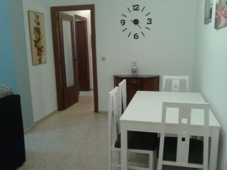 Rent Flat in La Hispanidad - Verdeluz. Piso en alquiler en verdeluz, 2 dormitorios.