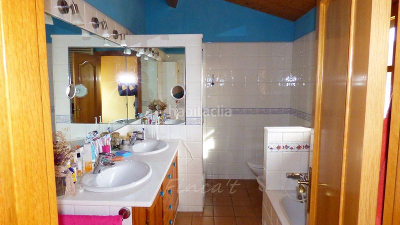 Foto 330d05ba-2d25-45d2-83c7-7fa807716445. Casa amb calefacció aparcament a Moià