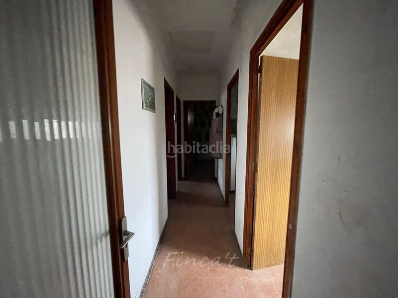 Foto 12cf6632-9a54-45a6-8a91-7aca32ce210f. Edificio en carrer de l'estany 2 edificio para reformar en Castellterçol
