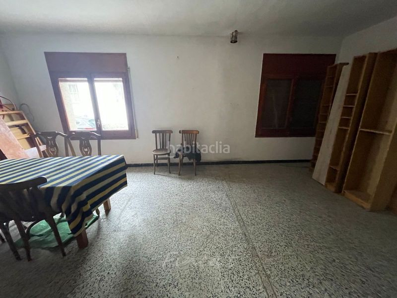 Foto b4838c21-fcc5-4464-b4c5-d4f29e21d4aa. Edificio en carrer de l'estany 2 edificio para reformar en Castellterçol