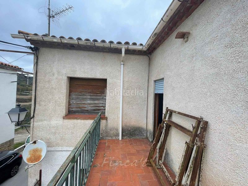 Foto c6306763-56fa-477e-a92f-eac1d5a1f2e1. Edificio en carrer de l'estany 2 edificio para reformar en Castellterçol