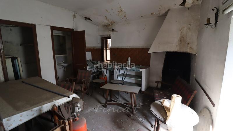 Foto c5e75c03-05cc-4759-91be-1188eefd49ea. Edifici a carrer del comerç 2 a Moià