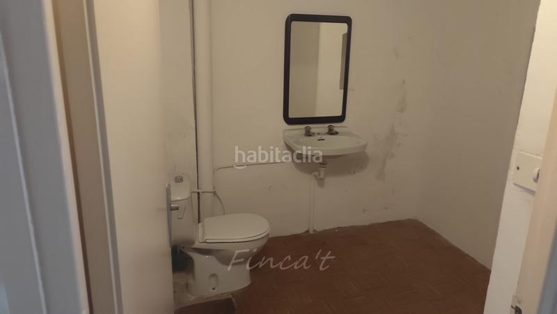 Foto a3052abe-8352-4bde-a643-406791a3b101. Lloguer local comercial a Moià