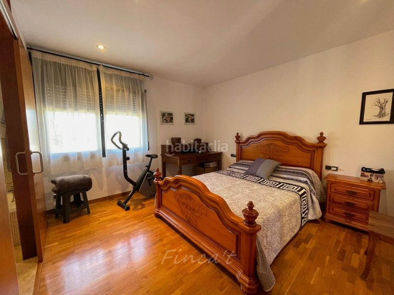 Foto b88b2f98-9a92-4b44-8b0e-ed52a26d58f7. Casa con camino riscaldamento in Moià