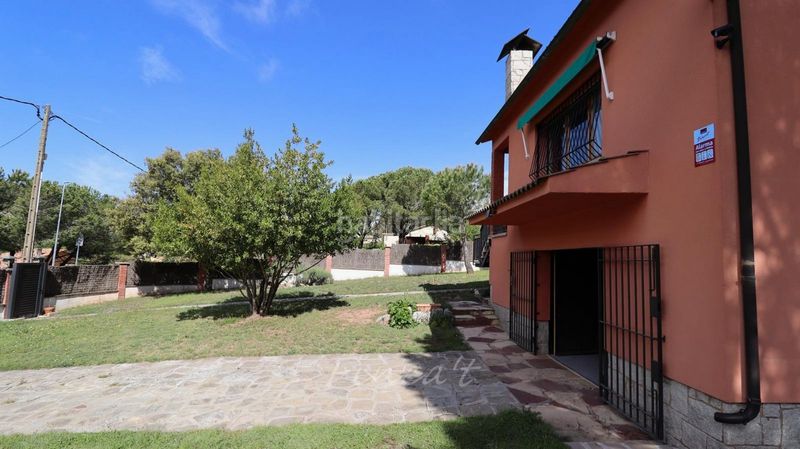 Foto 78e606cd-3d0b-4a8b-90bd-bf89bf5f8b94. Casa amb xemeneia calefacció a Moià