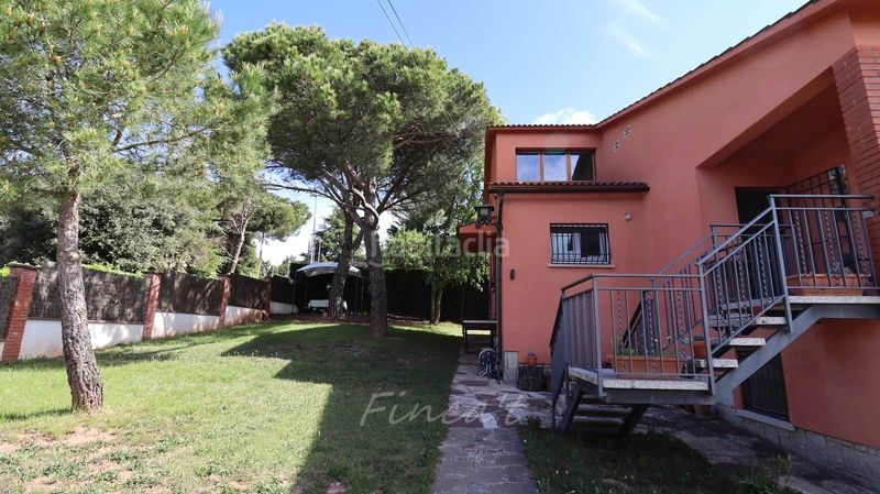 Foto b9120468-9ee8-43bc-977f-39b5555f89a3. Casa amb xemeneia calefacció a Moià