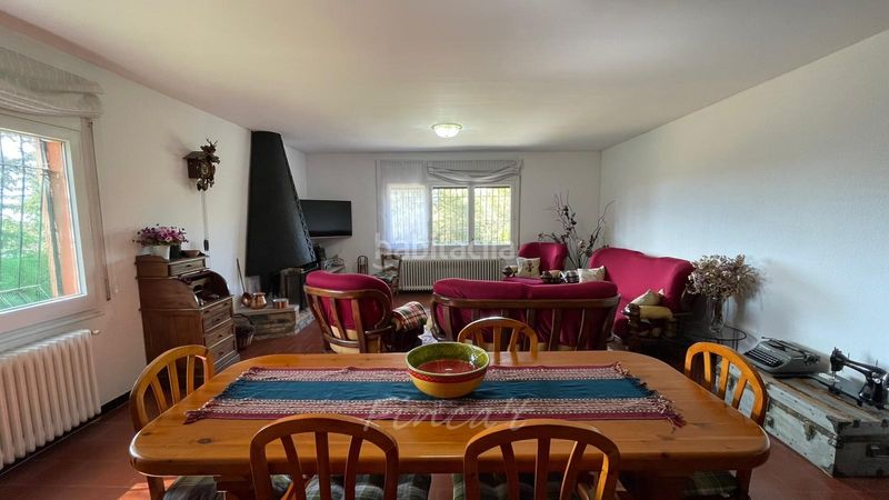 Foto db450851-4964-4582-a003-0e8eb0af633e. Casa amb xemeneia calefacció a Moià