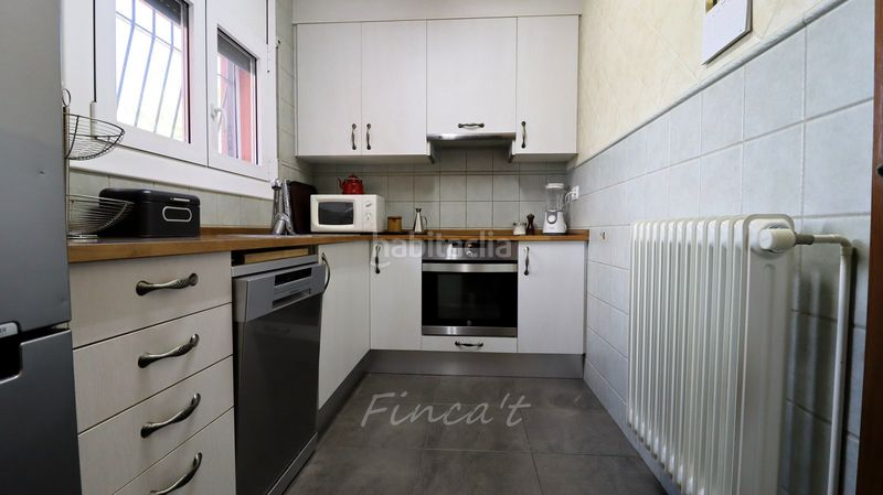Foto dea0aa98-eba1-4093-805a-4777a5285bfd. Casa amb xemeneia calefacció a Moià