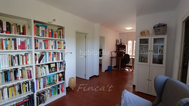 Foto fcea089f-98c4-4f55-8978-262531f37e08. Casa amb xemeneia calefacció a Moià