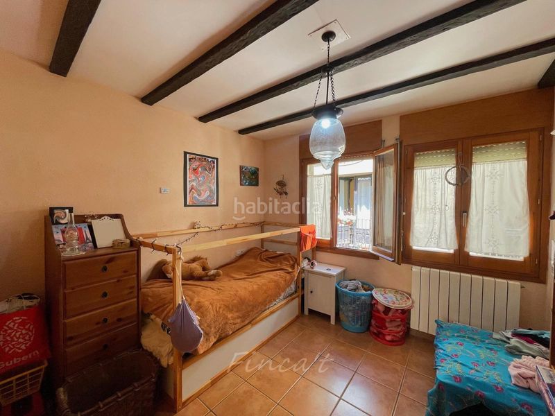 Foto b74bb6a3-28b0-440f-8665-606bafe2a1c5. Casa adossada amb xemeneia calefacció a Castellterçol