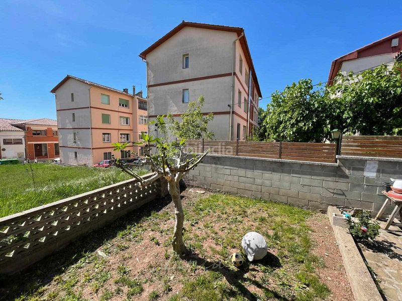 Foto 59b57cf4-43bb-450d-aa06-5c704ddc9b43. Pis amb xemeneia a Moià