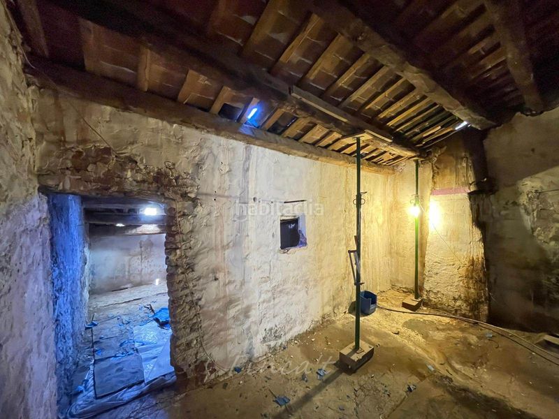 Foto 0f1b4269-16c3-4976-b058-32155b57edaa. Casa adossada a carrer de la tosca 17 a Moià