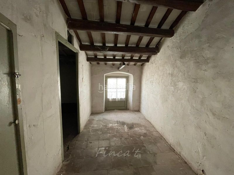 Foto d47a0c81-9de2-4faf-92b2-4fd98d0f3ba6. Casa adossada a carrer de la tosca 17 a Moià