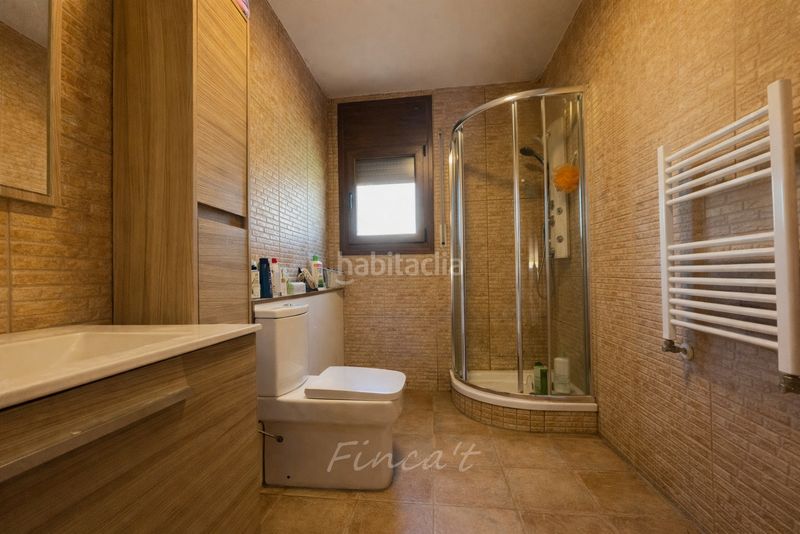 Foto a08c4da3-8223-4338-a93a-a4eb180d4776. Casa amb calefacció a Moià
