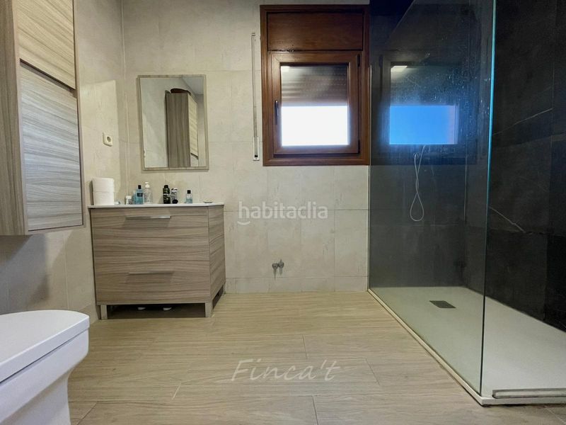 Foto d89ca019-f4ac-497c-a2e7-f6a27199c9ad. Casa amb calefacció a Moià