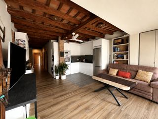 Pis a Moià. Piso de dos habitaciones reformado en venta en moià