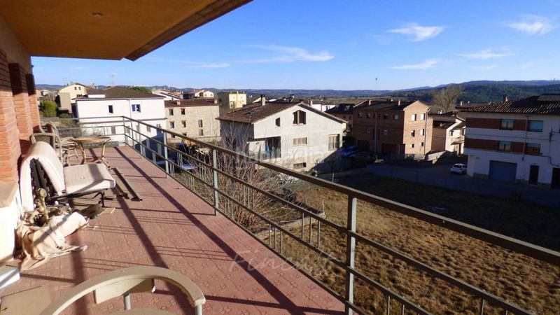 Foto 65e670e7-5836-4020-8cb5-35398e0b8409. Casa amb calefacció aparcament a Moià