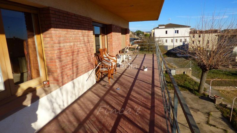 Foto ae397309-82ae-4ab2-a8c2-ed3b07365b2c. Casa amb calefacció aparcament a Moià