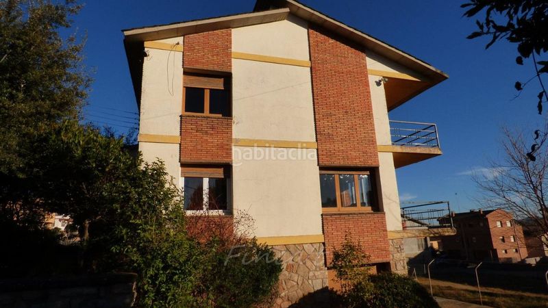 Foto f9432daa-407c-4fa3-b703-acc1cffe13f2. Casa amb calefacció aparcament a Moià