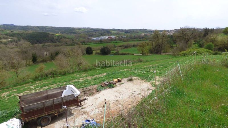 Foto 306baf2e-adf8-44e6-b596-72adbc2a76c6. Masia amb aparcament a Castellterçol