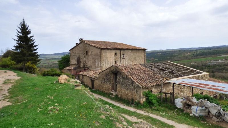 Foto 6fcc6552-eab7-4a31-ae0a-94d9ab14ba69. Masia amb aparcament a Castellterçol