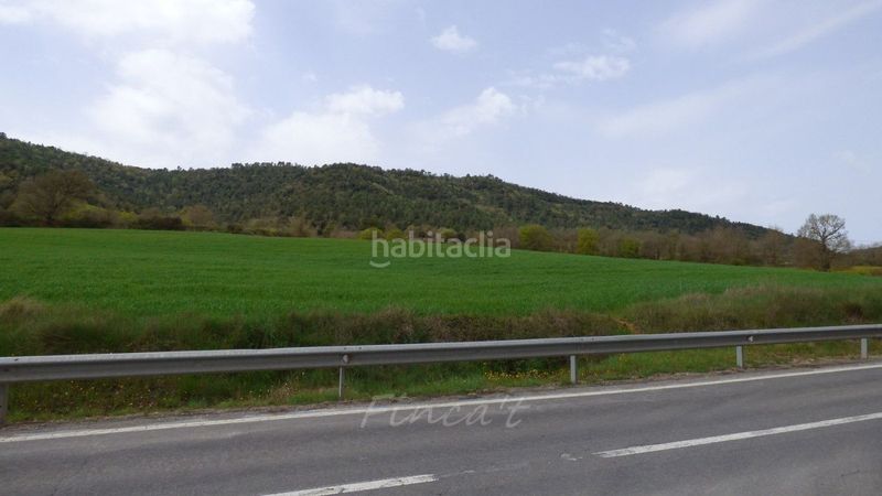 Foto ca0f711c-18c3-48ac-8431-8b1e5f325659. Masia amb aparcament a Castellterçol