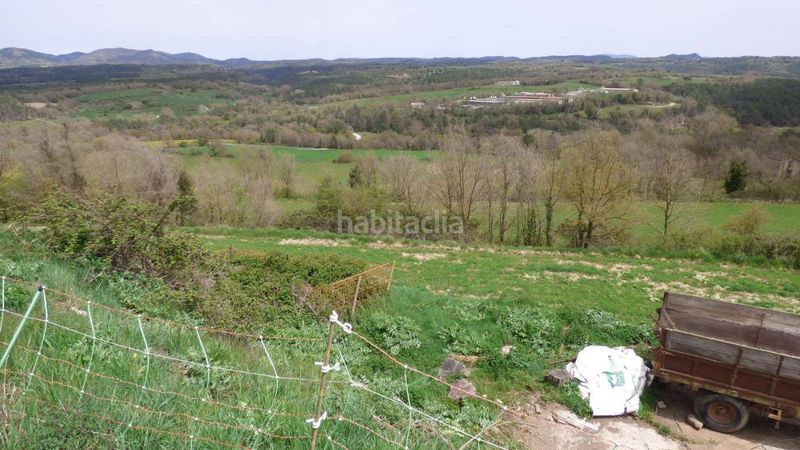 Foto dd35a248-3457-4bb1-9deb-a73dd94dc4cf. Masia amb aparcament a Castellterçol