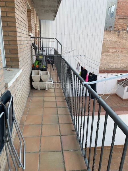 Foto b28734e2-a142-4537-ad14-271f9d0b7bbd. Flat with heating in Centre Igualada