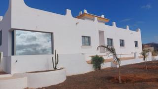 Xalet a Triquivijate. Villa nueva de lujo en triquivijate!