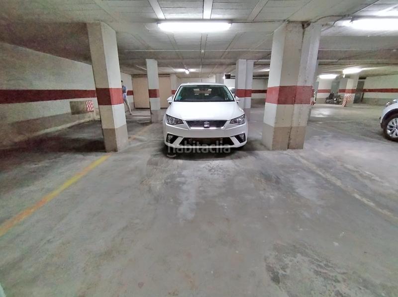 Foto 96ea1f37-3bb7-4fe0-baaf-0f8151a3f0e4. Parking coche en Mercado Alicante