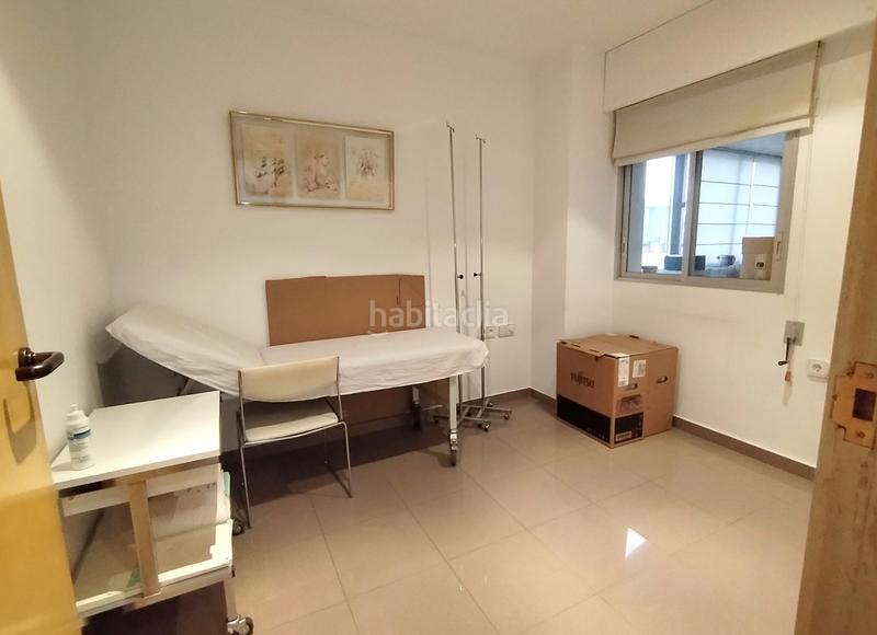 Foto afc29aba-8e6f-42f2-a78a-344da53f6375. Flat with heating in Barrio del Centro Alicante