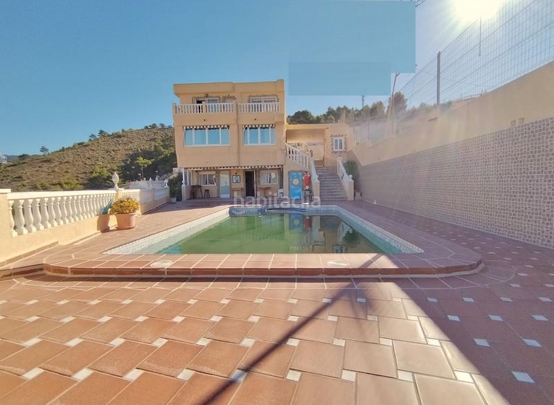 Foto 0a64f772-c05c-404c-b157-f7d0e3ae88fc. Casa amb calefacció piscina a Sierra Helada Benidorm
