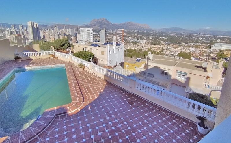 Foto d976b444-6d7c-4fae-872e-e1929e1c6328. Haus mit heizung pool in Sierra Helada Benidorm