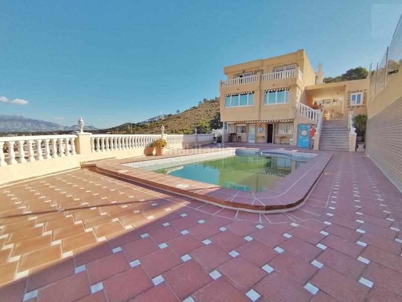 Foto 112a9d7f-6439-4840-a65f-f137f138778a. Maison avec chauffage piscine dans Sierra Helada Benidorm