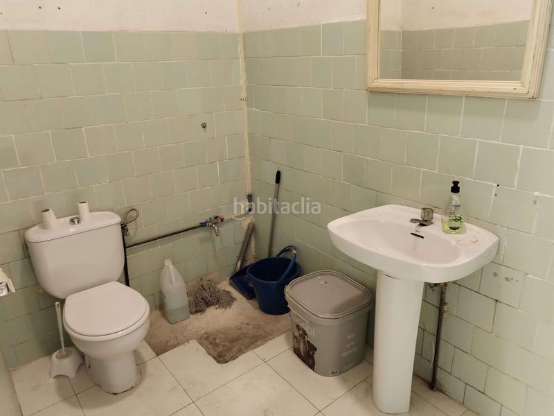 Foto 6378fa38-6012-4d21-9229-7e20fd2cf1c9. Affitto locale commerciale in Benalúa Alicante