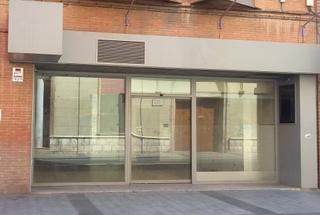 Rent Business premise in Ensanche-Diputación. Local premium en avenida muy comercial en ensanche diputacion