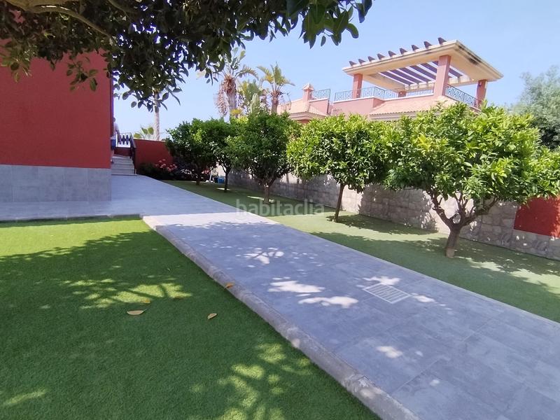 Foto fa060907-44a6-46c4-ac24-e56cfd362c0a. Casa en balcón de Finestrat-terra marina Finestrat