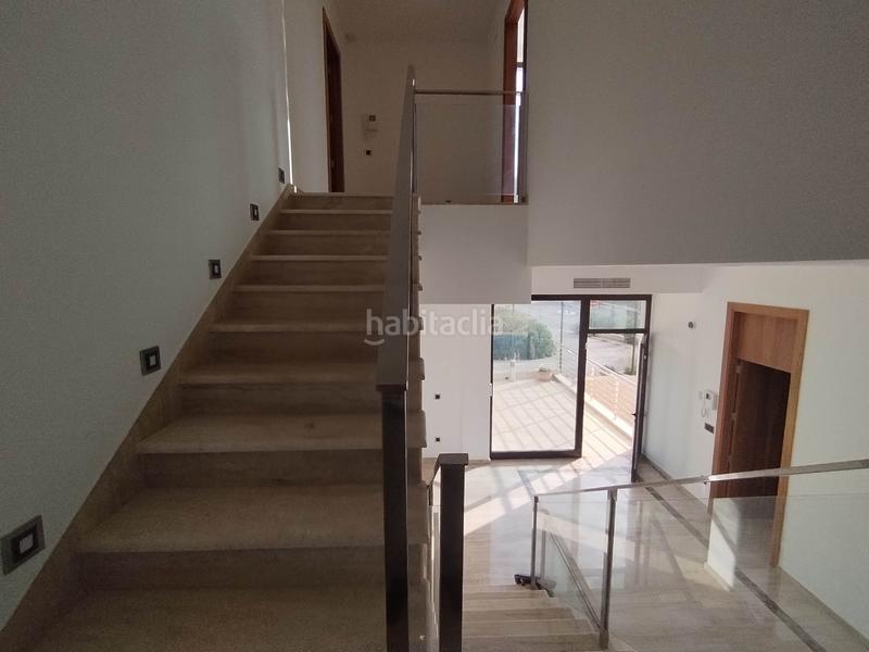 Foto 45b0fbea-1125-493a-8416-fb4ce212a4ea. Chalet mit heizung parking pool in Rincón Alto Benidorm