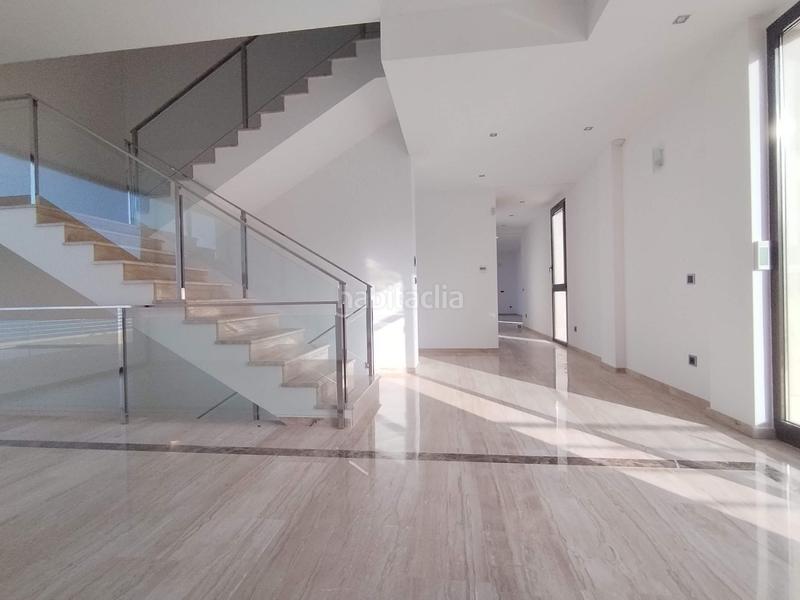 Foto 169a506d-d5da-41c9-8e46-c92eed4feda1. Xalet amb calefacció aparcament piscina a Rincón Alto Benidorm