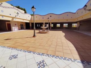 Lloguer Local Comercial a Novelda