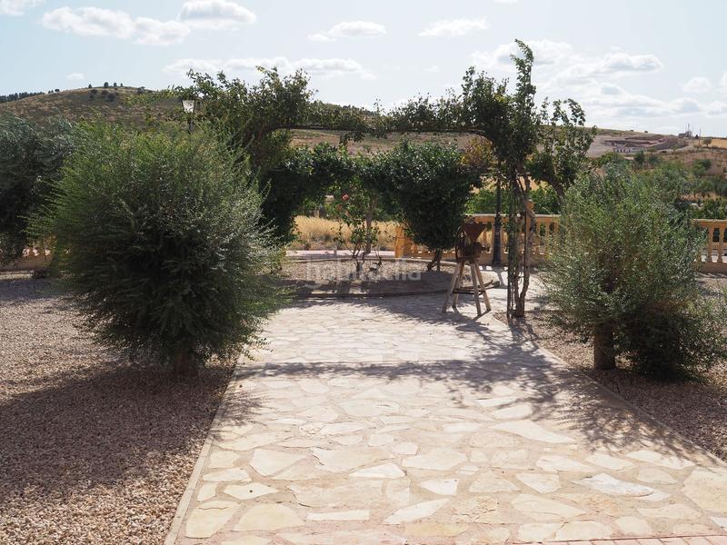 Foto de3aa7c6-c620-45d1-a836-9657a05d5e53. Finca rústica en Pozuelo