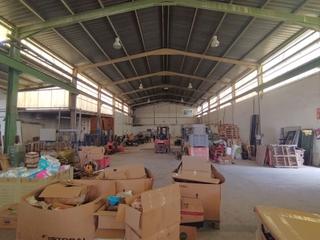 Industrial building in Pablo casals 10