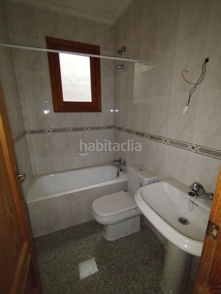 Foto 283c6ffa-476c-40b9-bc11-c6e4920c49b3. Edifici a Monforte del Cid