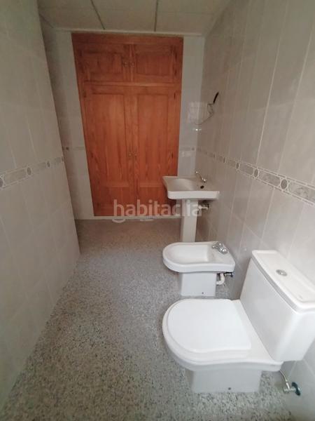 Foto 41ac822b-47ed-4645-975b-8009b95ffc0c. Edifici a Monforte del Cid