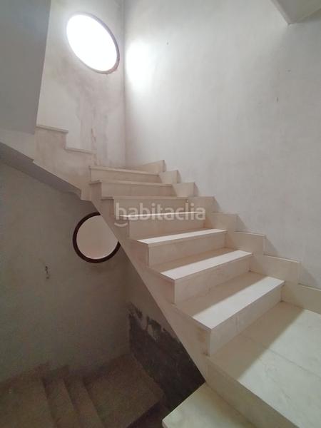 Foto 48a71ac2-afbf-4f09-9080-f080c83e3301. Edifici a Monforte del Cid