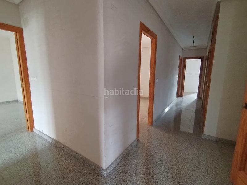 Foto 73b25d66-57b5-45f8-9e7c-a5e2c552e06d. Edifici a Monforte del Cid