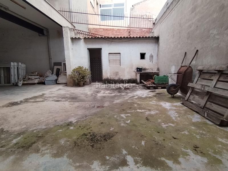 Foto e7dc37c8-ce8c-4dfe-8548-411fbc06c8b5. Edifici a Monforte del Cid