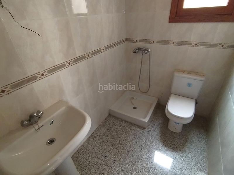 Foto fe2b5659-6846-4a18-bcc4-64326c507deb. Edifici a Monforte del Cid